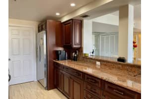 859 Jeffery St #415, Boca Raton, FL 33487, Sold 04/29/21
