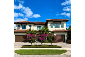 903 NW 2nd St, Boca Raton, FL 33486, Sold 05/07/21