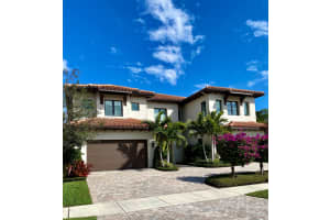 903 NW 2nd St, Boca Raton, FL 33486, Sold 05/07/21