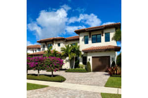 903 NW 2nd St, Boca Raton, FL 33486, Sold 05/07/21
