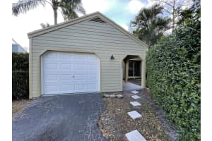 529 Goldenwood Way, Wellington, FL 33414, Sold 05/14/21