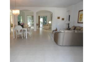 3988 Summer Chase Ct, Lake Worth, FL 33467, Sold 04/15/21
