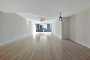 301 Lake Shore Dr, Lake Park, FL 33403, Sold 06/17/21