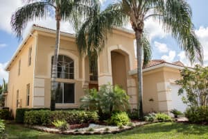 355 Gazetta Way, West Palm Beach, FL 33413, Sold 08/31/21