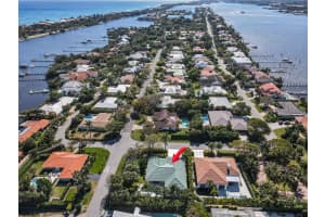 819 Lands End Rd, Lantana, FL 33462, Sold 04/05/21