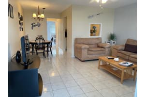 2542 S Federal Hwy, Boynton Beach, FL 33435, Sold 05/21/21