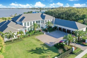 3884 SE Old St Lucie Blvd, Stuart, FL 34996, Sold 08/03/21