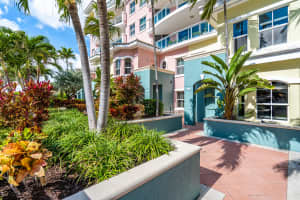 2051 SE 3rd St, Deerfield Beach, FL 33441, Sold 08/19/21