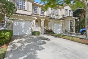 317 Spruce St, Boynton Beach, FL 33426, Sold 04/02/21