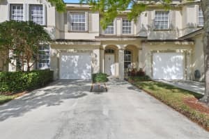 317 Spruce St, Boynton Beach, FL 33426, Sold 04/02/21