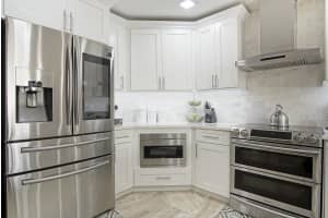 746 Perdido Heights Dr, Greenacres, FL 33413, Sold 04/09/21