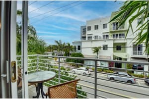 110 SE 2nd St, Delray Beach, FL 33444, Sold 07/16/21