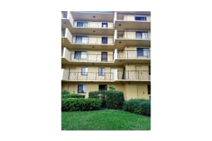 2820 Tennis Club Dr, West Palm Beach, FL 33417, Sold 03/30/21