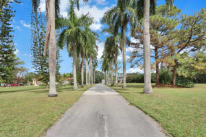 4703 Square Lake Dr, Palm Beach Gardens, FL 33418, Sold 04/07/21