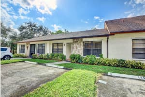 1260 Parkside Green Dr, Greenacres, FL 33415, Sold 03/01/21