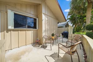 12628 SE Cascades Ct, Hobe Sound, FL 33455, Sold 05/07/21