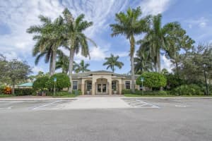 2777 SE Birmingham Dr, Stuart, FL 34994, Sold 03/26/21