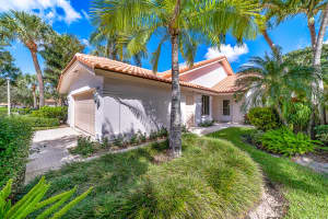 2630 Mohawk Cir, West Palm Beach, FL 33409, Sold 05/14/21