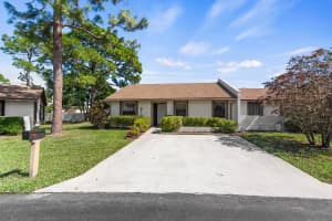 6108 Fairfield Cir, Greenacres, FL 33463, Sold 05/14/21