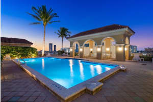 403 S Sapodilla Ave, West Palm Beach, FL 33401, Sold 03/12/21