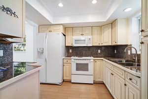 409 US-1, North Palm Beach, FL 33408, Sold 03/31/21
