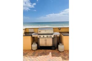 4511 S Ocean Blvd, Highland Beach, FL 33487, Sold 09/03/21