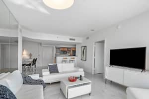 1551 N Flagler Dr, West Palm Beach, FL 33401, Sold 06/18/21
