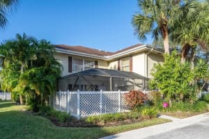 26 Clinton Ct, Royal Palm Beach, FL 33411, Sold 03/26/21