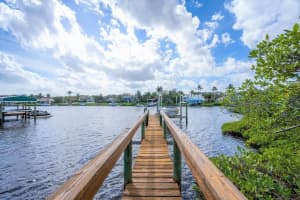 18171 SE Ridgeview Dr, Tequesta, FL 33469, Sold 03/26/21
