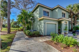 320 Crestwood Cir, Royal Palm Beach, FL 33411, Sold 04/09/21