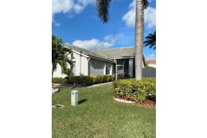 114 Wedgewood Lakes N, Greenacres, FL 33463, Sold 04/07/21