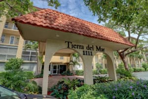 MLS# R10693895, Boca Raton, Florida 33432