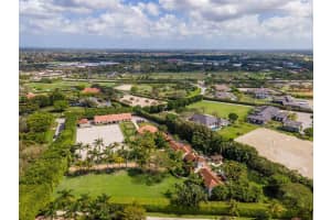 13808 Fairlane Ct, Wellington, FL 33414, Sold 04/29/22