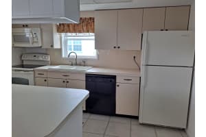 5505 N Ocean Blvd, Ocean Ridge, FL 33435, Sold 04/23/21