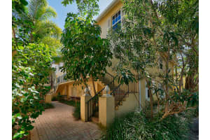 1110 Lake Shore Dr, Lake Park, FL 33403, Sold 04/15/21