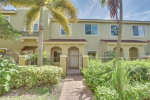 137 Monterey Bay Dr, Boynton Beach, FL 33426, Sold 05/18/21