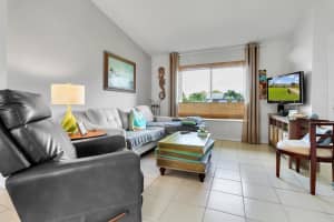 5324 Greenwood Dr, Delray Beach, FL 33484, Sold 04/23/21