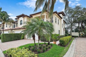 28 Marina Gardens Dr, Palm Beach Gardens, FL 33410, Sold 04/15/21