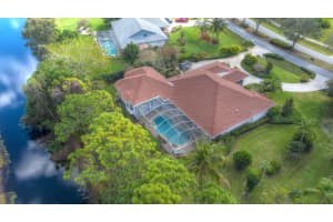 2311 NE Pinecrest Lakes Blvd, Jensen Beach, FL 34957, Sold 04/23/21