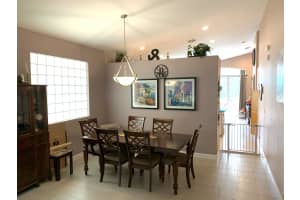 4254 S Magnolia Cir, Delray Beach, FL 33445, Sold 03/15/21