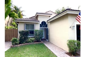 4254 S Magnolia Cir, Delray Beach, FL 33445, Sold 03/15/21