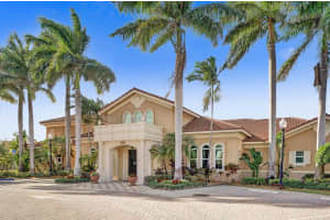 107 Villa Cir, Boynton Beach, FL 33435, Sold 04/02/21