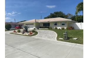 1140 Singer Dr, West Palm Beach, FL 33404, Sold 04/30/21