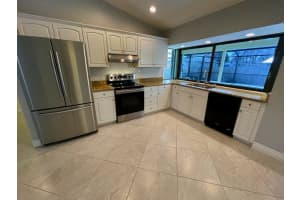1894 SE Washington St, Stuart, FL 34997, Sold 03/25/21