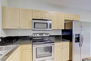 1934 Alamanda Way, Riviera Beach, FL 33404, Sold 03/17/21