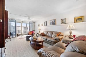 2014 S Federal Hwy, Boynton Beach, FL 33435, Sold 04/06/21