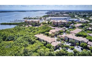1000 Scotia Dr, Hypoluxo, FL 33462, Sold 04/20/21