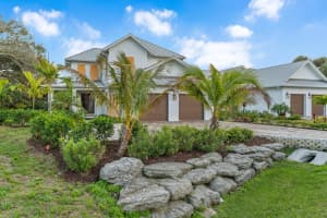 MLS# R10694780, Vero Beach, Florida 32963