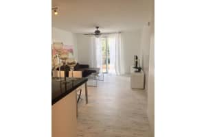 720 S Sapodilla Ave, West Palm Beach, FL 33401, Sold 03/08/21