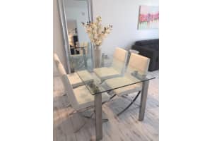 720 S Sapodilla Ave, West Palm Beach, FL 33401, Sold 03/08/21